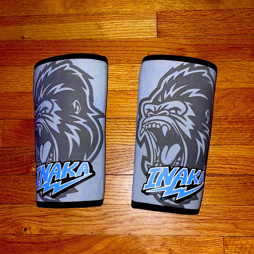 Inaka knee sleeves
